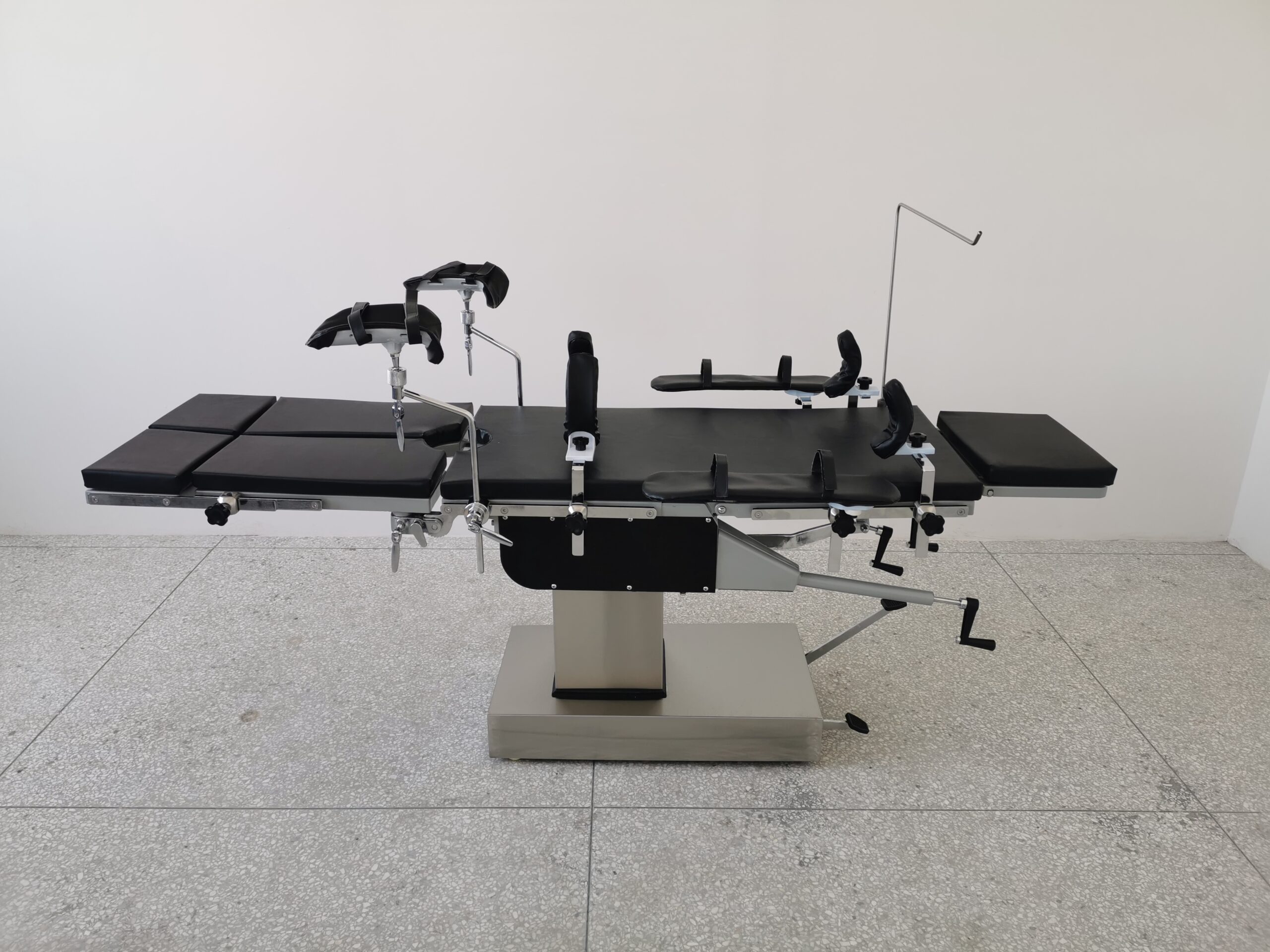 Manual Hydraulic operating  table ST3008 