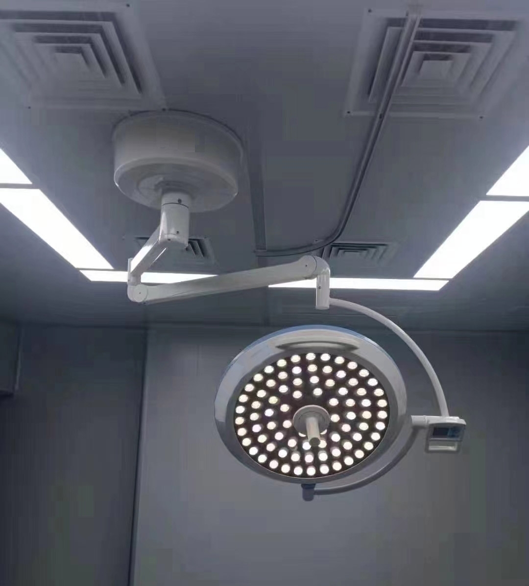 LED operating light LED700 